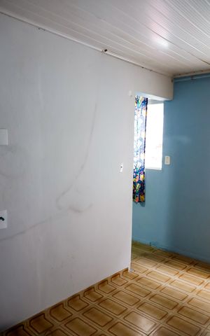 Casa à venda com 80m², 2 quartos e 1 vaga