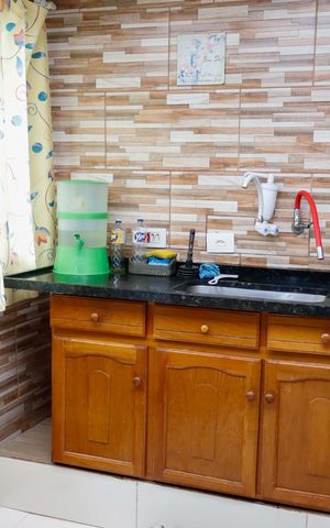 Casa à venda com 80m², 2 quartos e 1 vaga