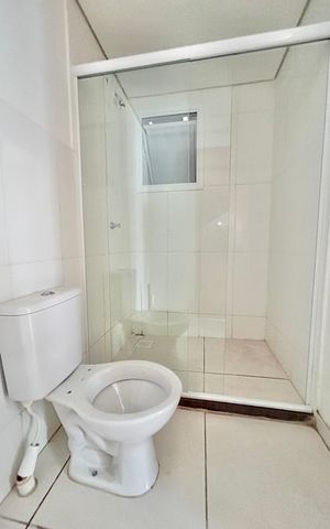 Apartamento à venda com 47m², 2 quartos e 1 vaga Apartamento à venda com 47m², 2 quartos e 1 vagaBanheiro