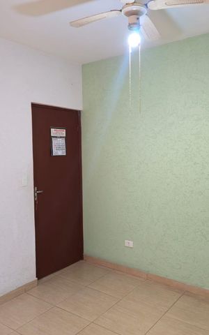 Casa para alugar com 210m², 4 quartos e 2 vagas Casa para alugar com 210m², 4 quartos e 2 vagasSuíte 02 / Casa 01