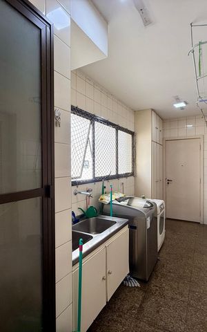 Apartamento à venda com 160m², 3 quartos e 2 vagasÁrea de Serviço