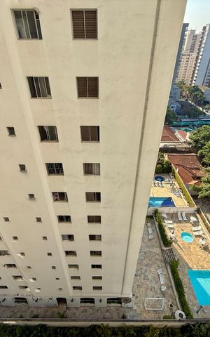 Apartamento à venda com 160m², 3 quartos e 2 vagasVista