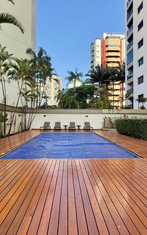 Apartamento à venda com 160m², 3 quartos e 2 vagasPiscina