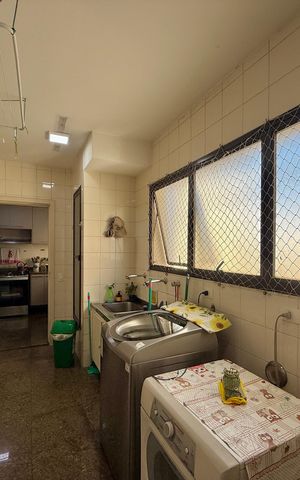 Apartamento à venda com 160m², 3 quartos e 2 vagasÁrea de Serviço