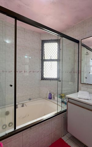 Apartamento à venda com 160m², 3 quartos e 2 vagasBanheiro Suíte