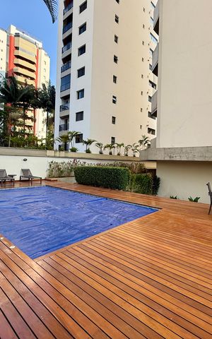Apartamento à venda com 160m², 3 quartos e 2 vagasPiscina