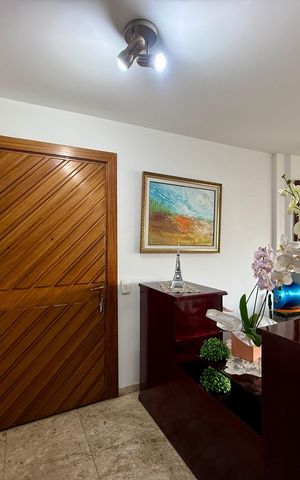 Apartamento à venda com 160m², 3 quartos e 2 vagasSala