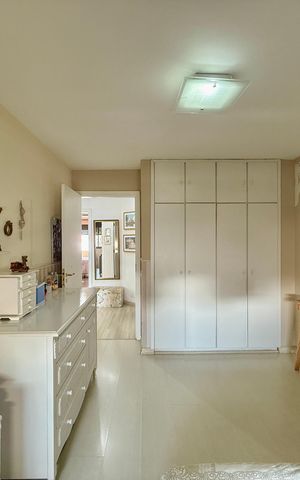Apartamento à venda com 160m², 3 quartos e 2 vagasQuarto 3