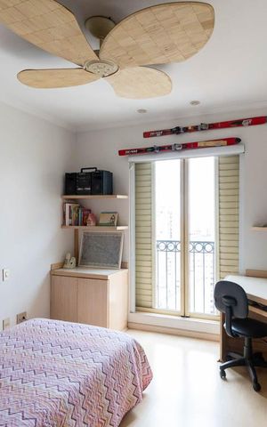 Apartamento à venda com 315m², 4 quartos e 5 vagas Apartamento à venda com 315m², 4 quartos e 5 vagasQuarto 2 - Suíte