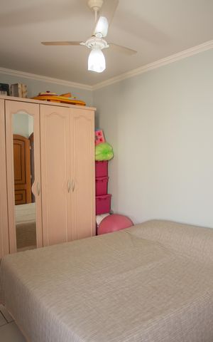 Casa à venda com 660m², 4 quartos e 4 vagas Casa à venda com 660m², 4 quartos e 4 vagasSuíte 3