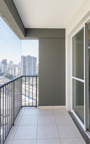 Apartamento para alugar com 56m², 2 quartos e sem vaga Apartamento para alugar com 56m², 2 quartos e sem vagaVaranda