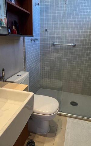 Apartamento à venda com 136m², 3 quartos e 2 vagas Apartamento à venda com 136m², 3 quartos e 2 vagasBanheiro da Suíte