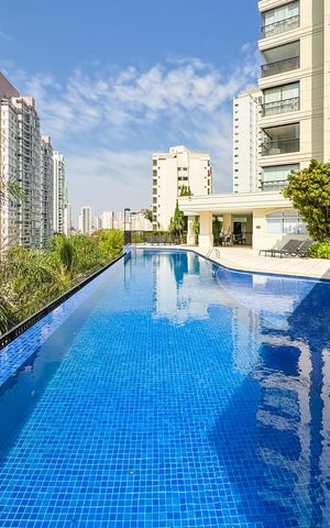 Apartamento à venda com 247m², 4 quartos e 4 vagas Apartamento à venda com 247m², 4 quartos e 4 vagasPiscina
