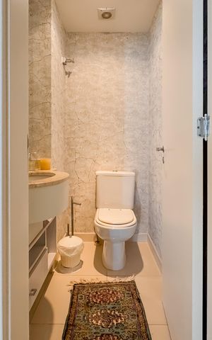Apartamento à venda com 247m², 4 quartos e 4 vagas Apartamento à venda com 247m², 4 quartos e 4 vagasLavabo