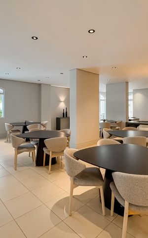 Apartamento à venda com 247m², 4 quartos e 4 vagas Apartamento à venda com 247m², 4 quartos e 4 vagasÁrea comum
