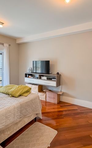 Apartamento à venda com 247m², 4 quartos e 4 vagas Apartamento à venda com 247m², 4 quartos e 4 vagasSuíte Master