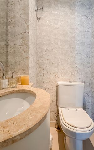 Apartamento à venda com 247m², 4 quartos e 4 vagas Apartamento à venda com 247m², 4 quartos e 4 vagasLavabo