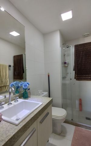 Apartamento à venda com 205m², 4 quartos e 2 vagasBanheiro Social
