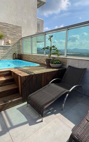 Apartamento à venda com 205m², 4 quartos e 2 vagasPiscina
