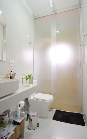 Casa à venda com 160m², 2 quartos e 2 vagasBanheiro Social