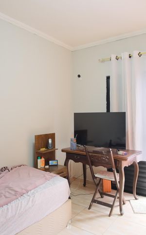 Casa à venda com 160m², 2 quartos e 2 vagasQuarto 2