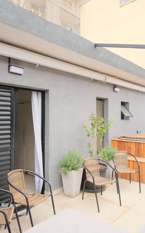 Casa à venda com 160m², 2 quartos e 2 vagasVaranda