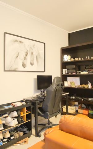 Casa à venda com 160m², 2 quartos e 2 vagasSala
