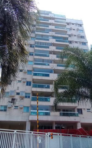 Apartamento à venda com 84m², 3 quartos e 1 vaga Apartamento à venda com 84m², 3 quartos e 1 vagaFachada