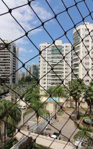 Apartamento à venda com 84m², 3 quartos e 1 vagaVista