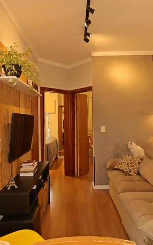 Apartamento à venda com 90m², 2 quartos e 2 vagasSala