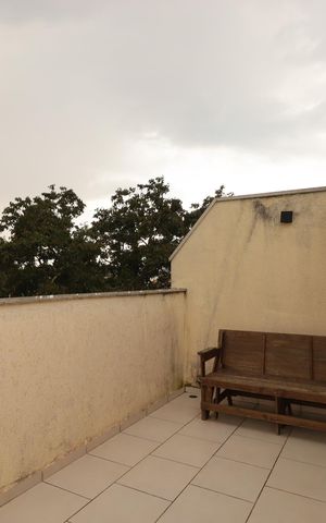 Apartamento à venda com 90m², 2 quartos e 2 vagasQuintal