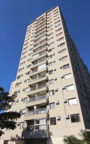 Apartamento à venda com 60m², 2 quartos e 1 vagaFachada