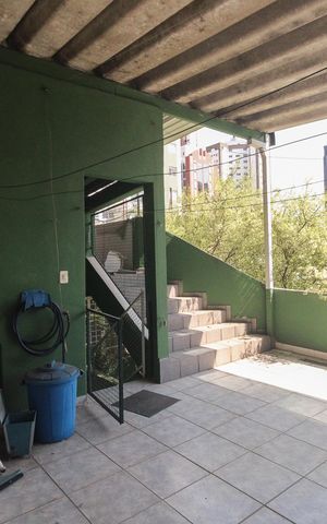Casa à venda com 814m², 7 quartos e 7 vagas Casa à venda com 814m², 7 quartos e 7 vagasTerraço - Área de Serviço