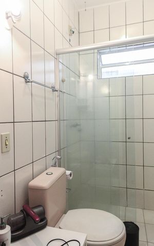 Casa à venda com 814m², 7 quartos e 7 vagas Casa à venda com 814m², 7 quartos e 7 vagasCasa 2 - Banheiro Suíte 2