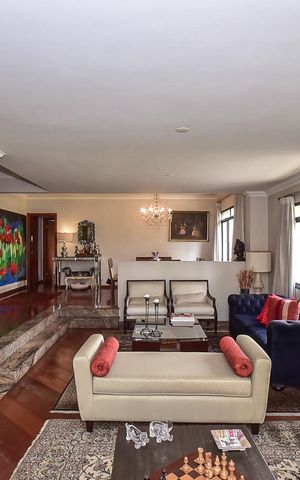 Apartamento à venda com 251m², 3 quartos e 4 vagasSala