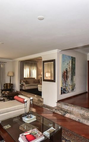 Apartamento à venda com 251m², 3 quartos e 4 vagasSala