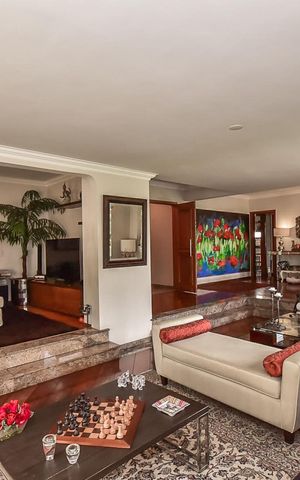 Apartamento à venda com 251m², 3 quartos e 4 vagasSala