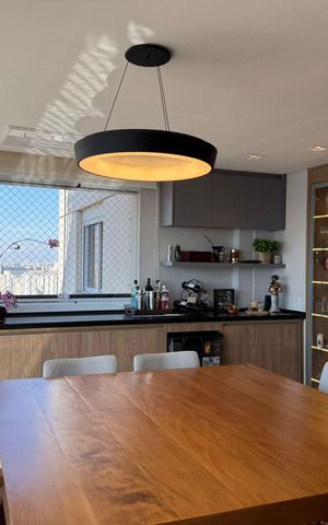 Apartamento à venda com 85m², 2 quartos e 2 vagas Apartamento à venda com 85m², 2 quartos e 2 vagasVaranda