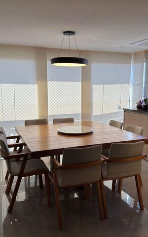 Apartamento à venda com 85m², 2 quartos e 2 vagas Apartamento à venda com 85m², 2 quartos e 2 vagasVaranda