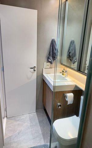 Apartamento à venda com 85m², 2 quartos e 2 vagas Apartamento à venda com 85m², 2 quartos e 2 vagasBanheiro