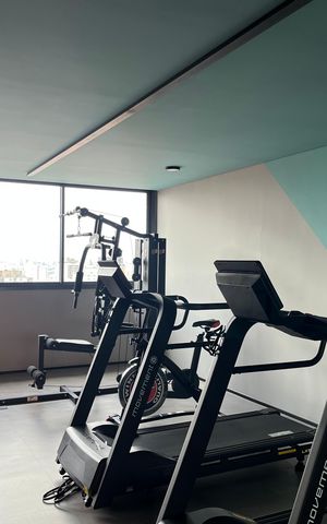 Studio para alugar com 26m², 1 quarto e sem vaga Studio para alugar com 26m², 1 quarto e sem vagaÁrea comum - Academia