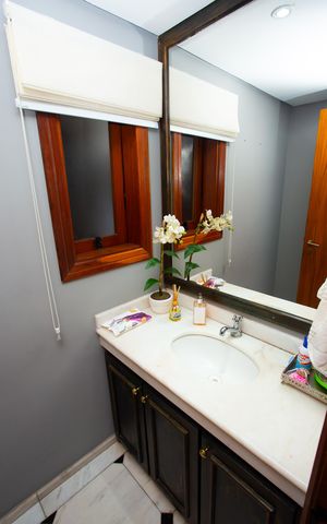 Apartamento à venda com 277m², 4 quartos e 2 vagas Apartamento à venda com 277m², 4 quartos e 2 vagasLavabo 2
