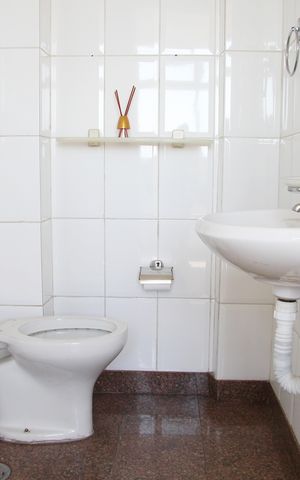 Apartamento à venda com 240m², 5 quartos e 2 vagasBanheiro de serviço