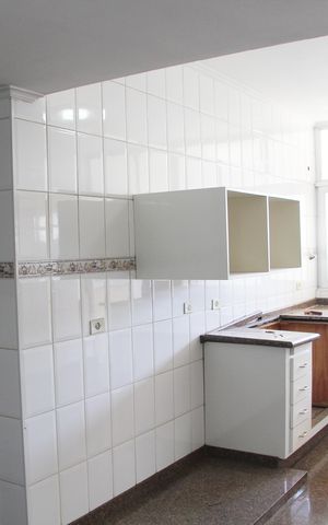 Apartamento à venda com 240m², 5 quartos e 2 vagasCozinha