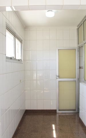 Apartamento à venda com 240m², 5 quartos e 2 vagasÁrea de Serviço