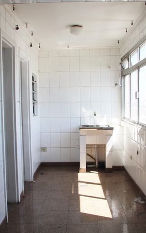 Apartamento à venda com 240m², 5 quartos e 2 vagasÁrea de Serviço