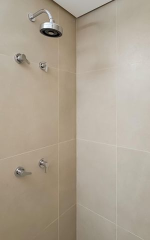 Apartamento à venda com 72m², 1 quarto e 1 vaga Apartamento à venda com 72m², 1 quarto e 1 vagaBanheiro Social