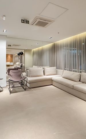 Apartamento à venda com 72m², 1 quarto e 1 vaga Apartamento à venda com 72m², 1 quarto e 1 vagaÁrea comum