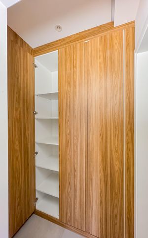 Apartamento à venda com 72m², 1 quarto e 1 vaga Apartamento à venda com 72m², 1 quarto e 1 vagaCorredor - Armários