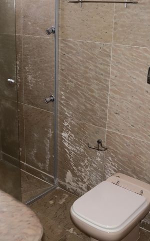 Apartamento para alugar com 344m², 4 quartos e 5 vagasBanheiro da Suíte 1